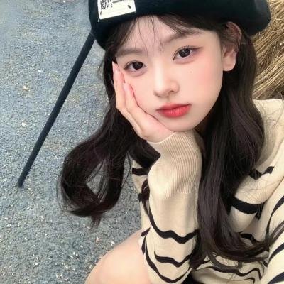 明天，我会成为谁的女友